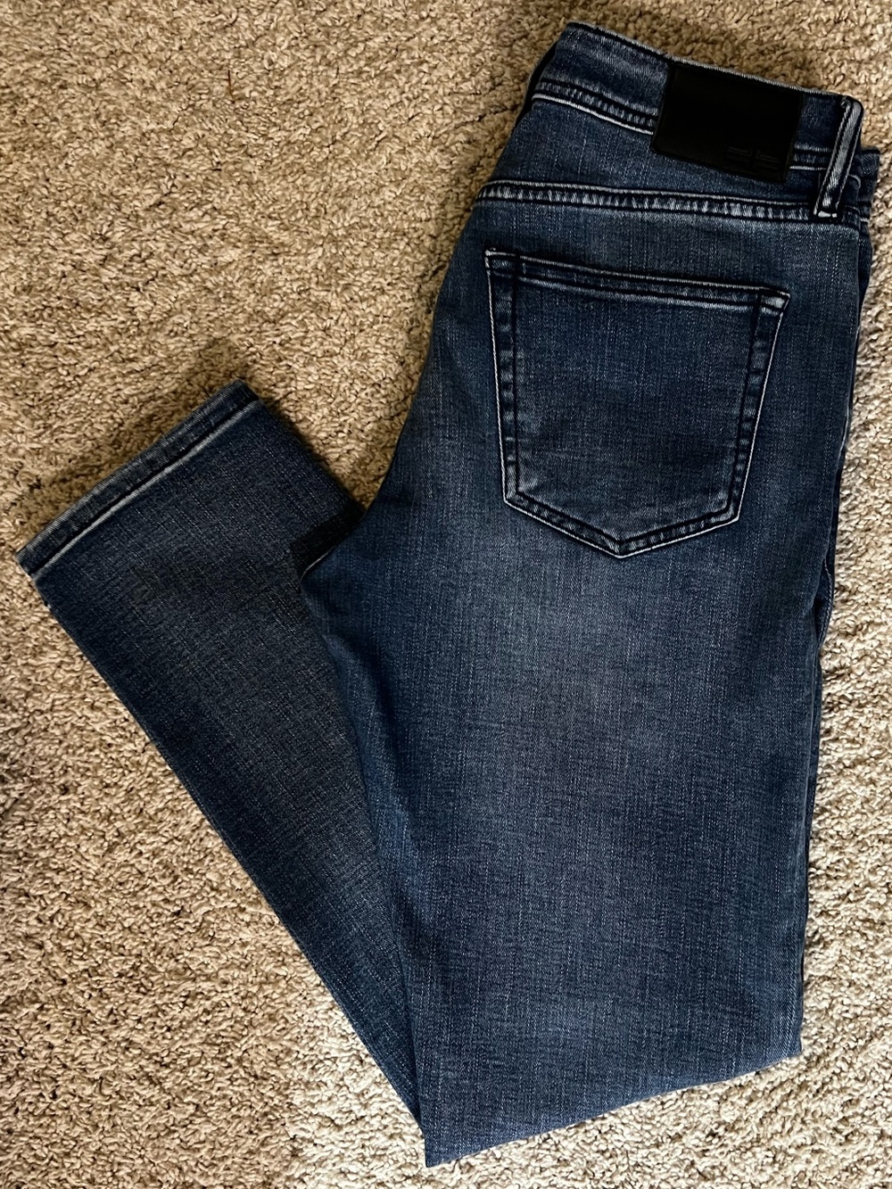 Liverpool Men’s Modern Straight Jeans (33x32)